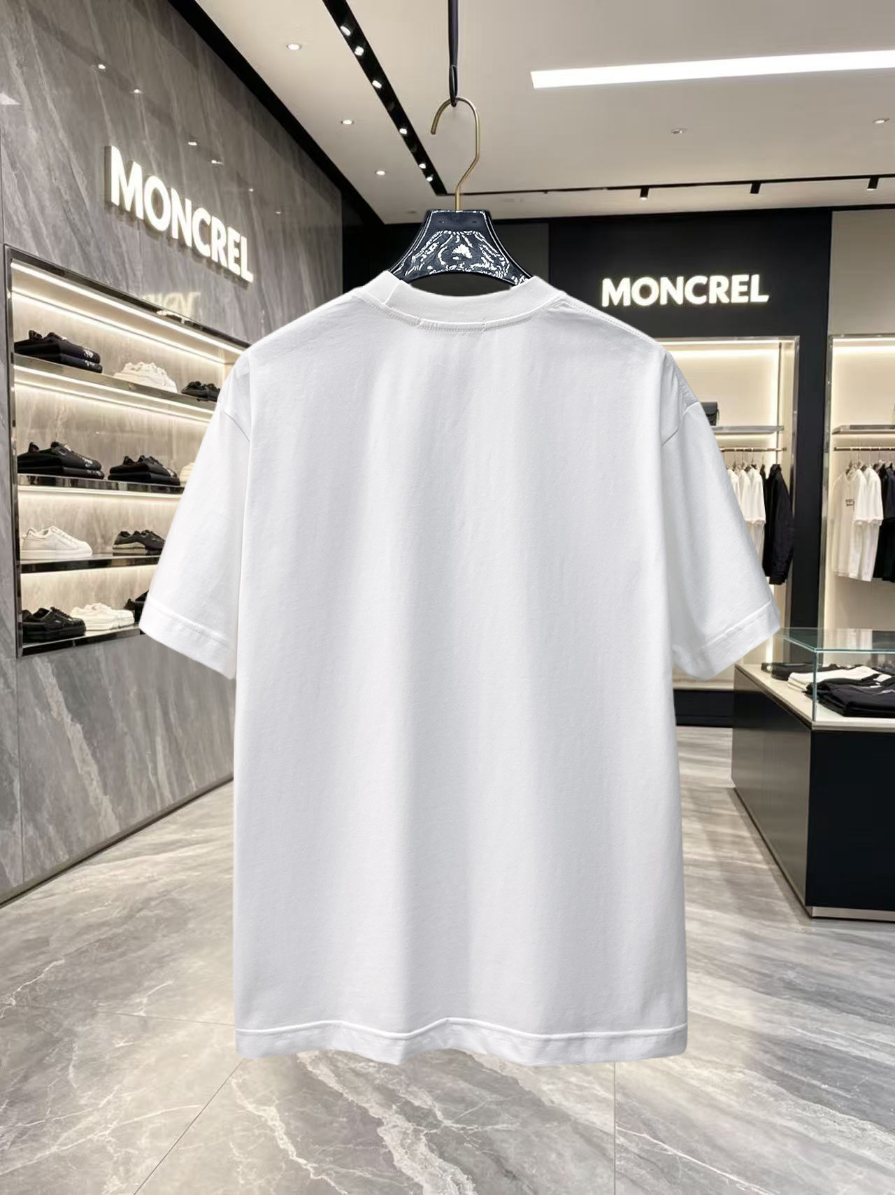 short sleeves